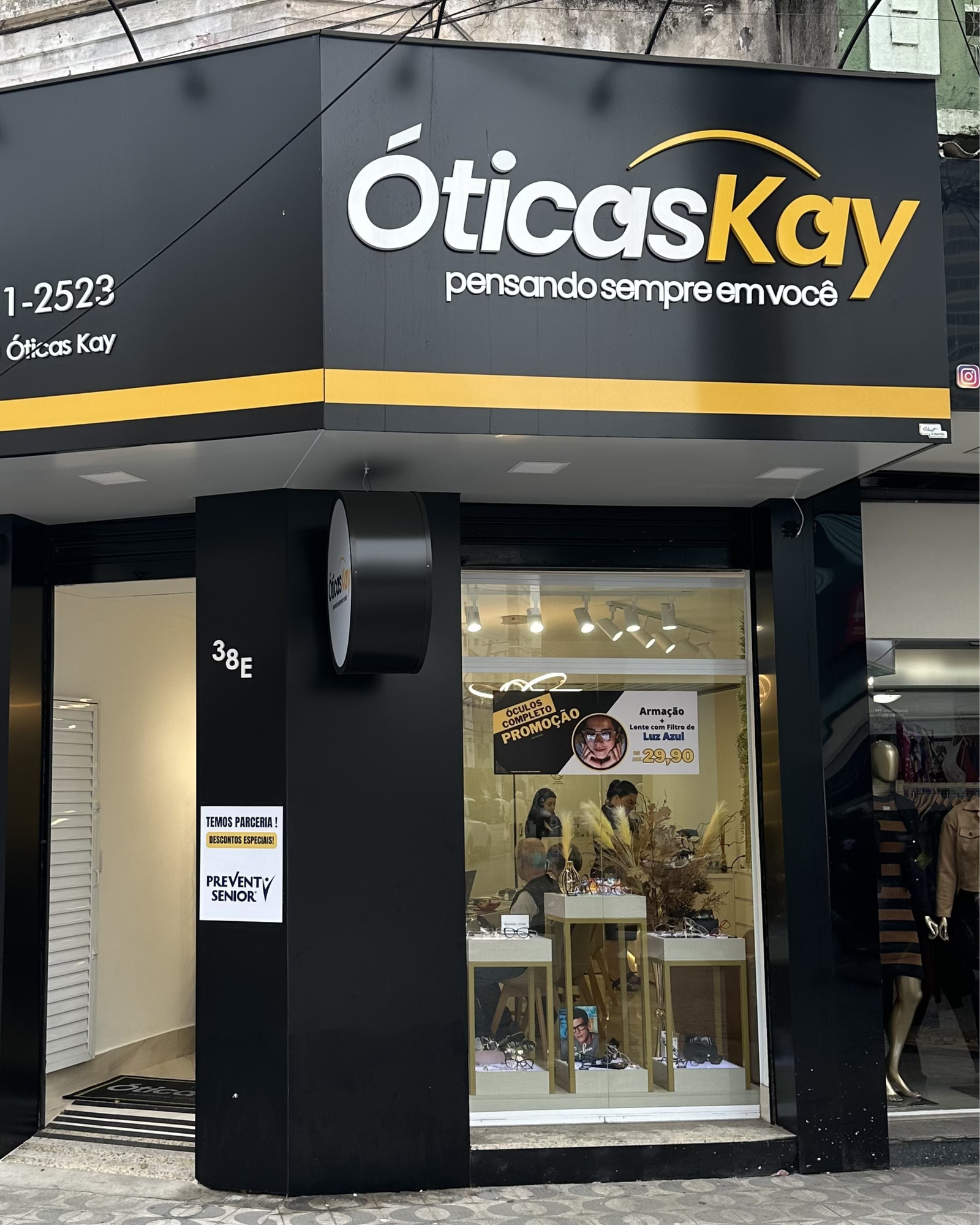 Fachada Unidade Boqueirão — Óticas Kay